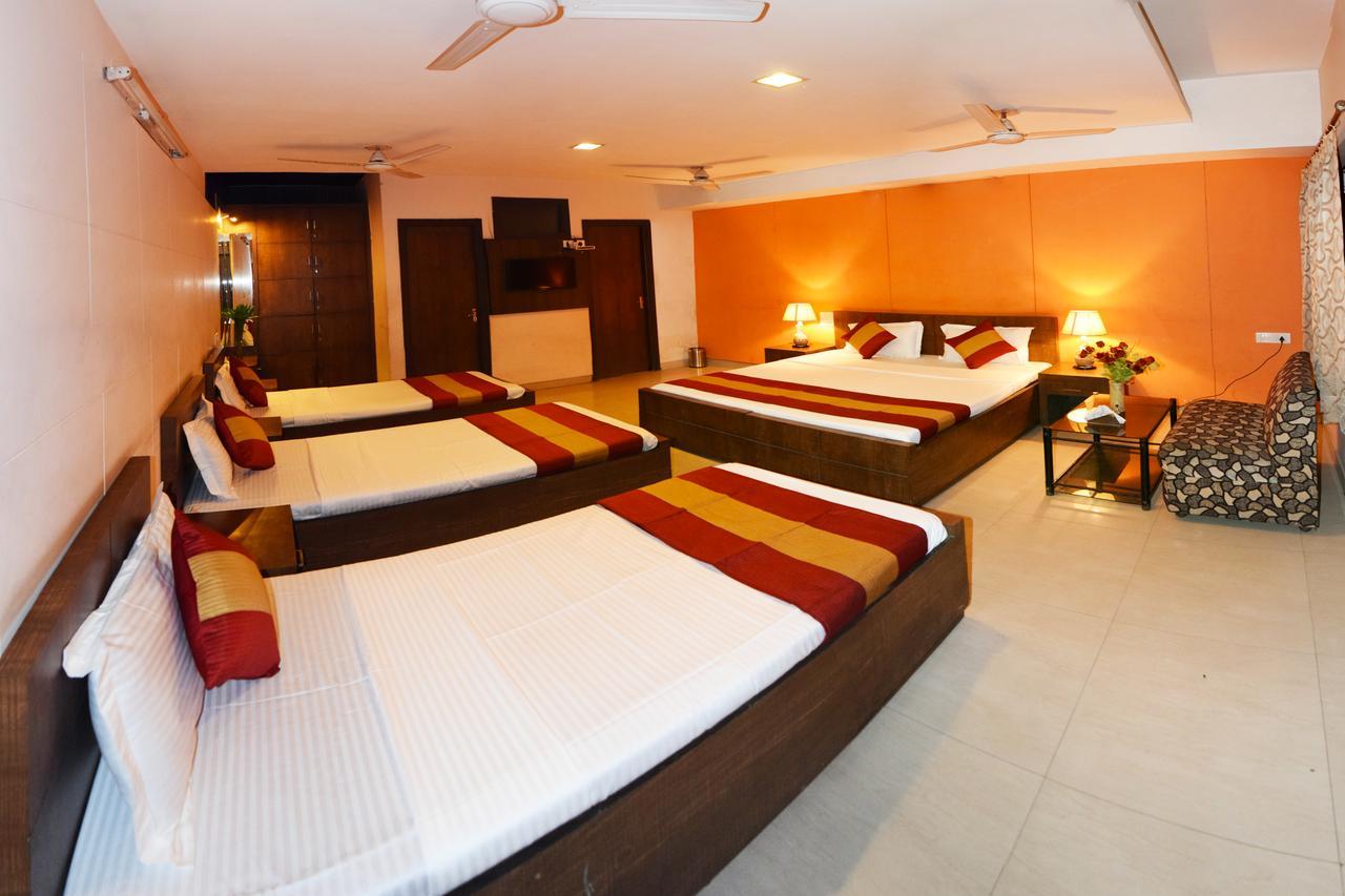 Hotel Palace Amritsar Eksteriør billede